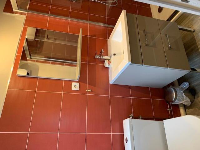 Chambre Independante Chez Particuliers Avec Salle De Bain Privative Anse Buitenkant foto
